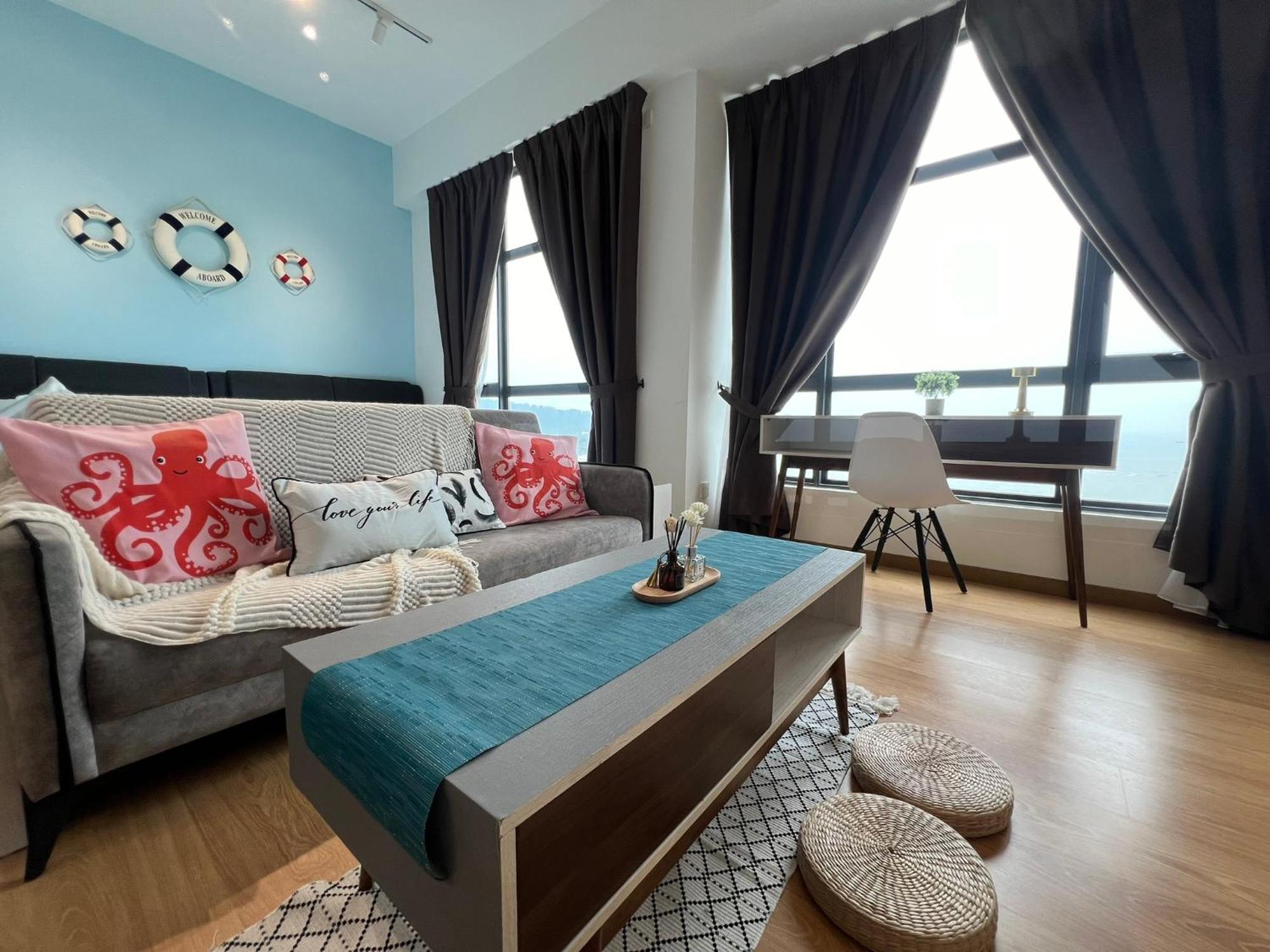 Oceanbay2 Seaview 6pax Netflix A-18-12